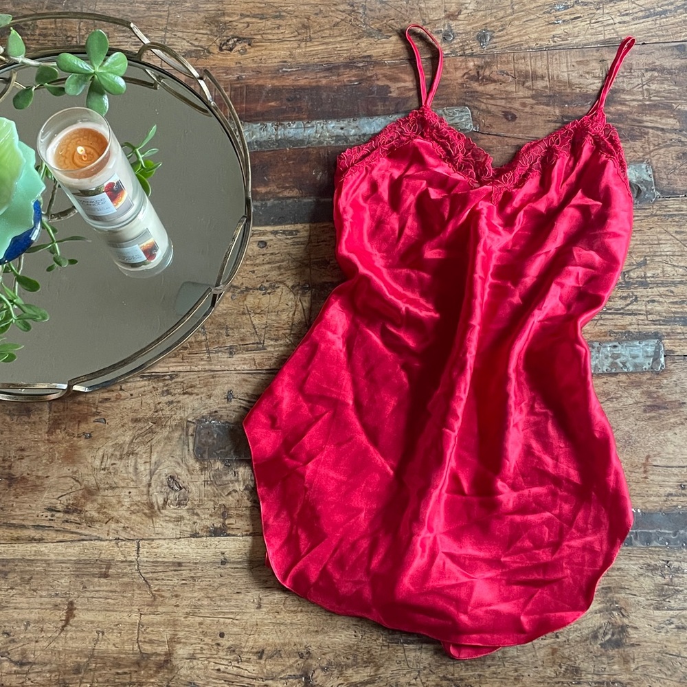 Gold Label Vintage Victoria's Secret Scarlet Lace Cami